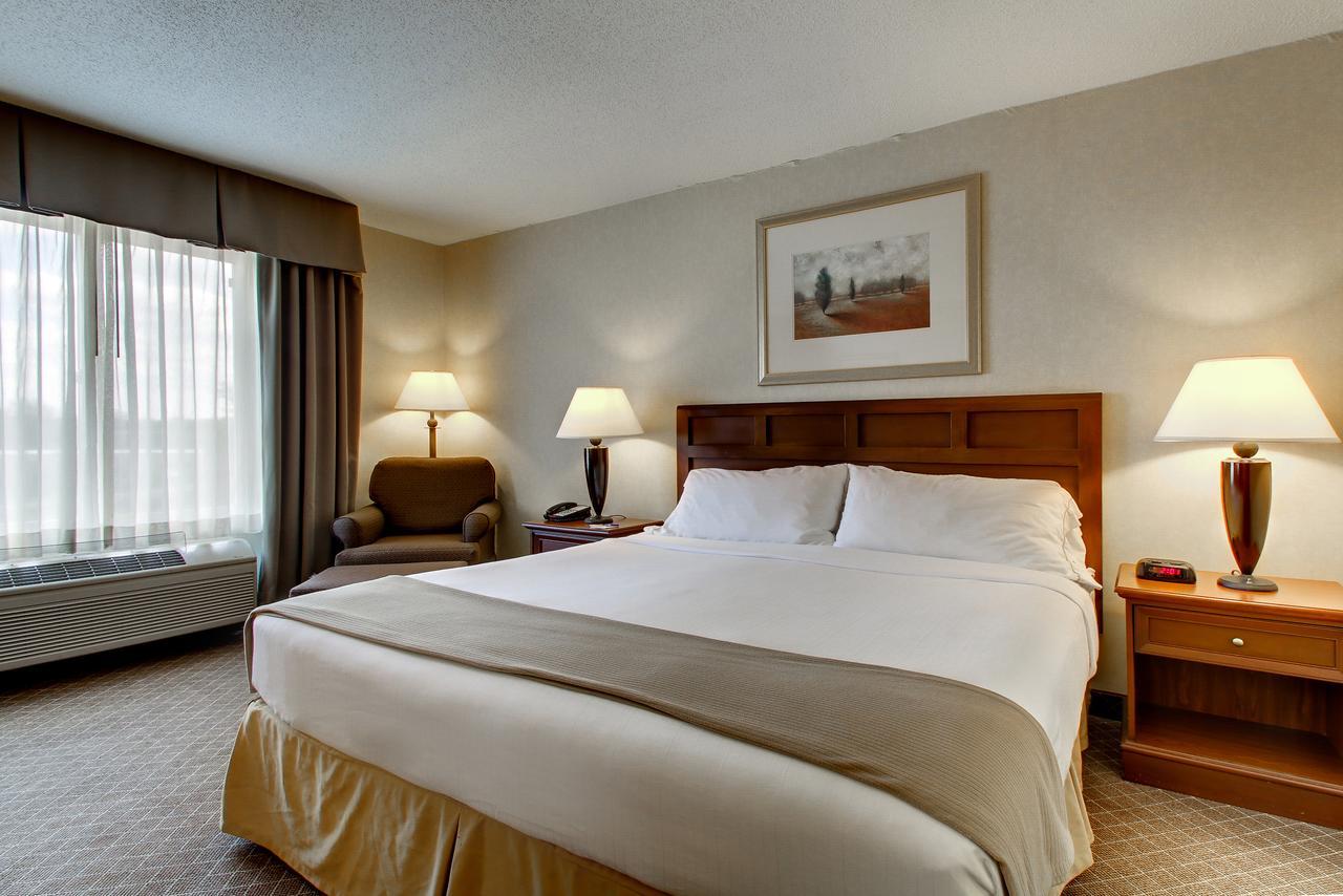 Baymont By Wyndham Kirksville University Area Экстерьер фото